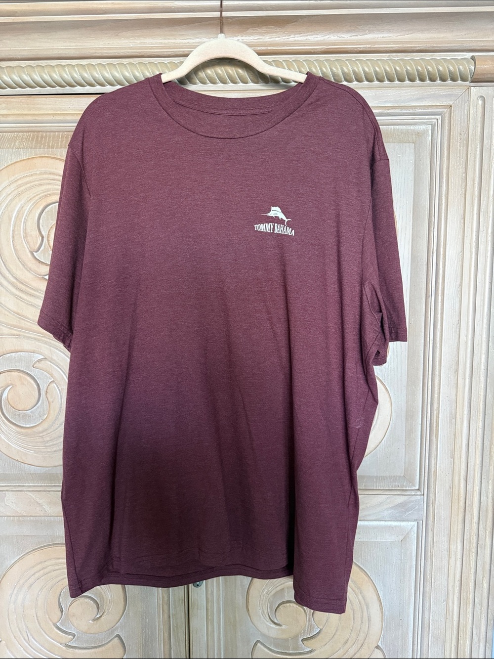 Tommy Bahama Men's Burgundy Short-Sleeve Crewneck Tee